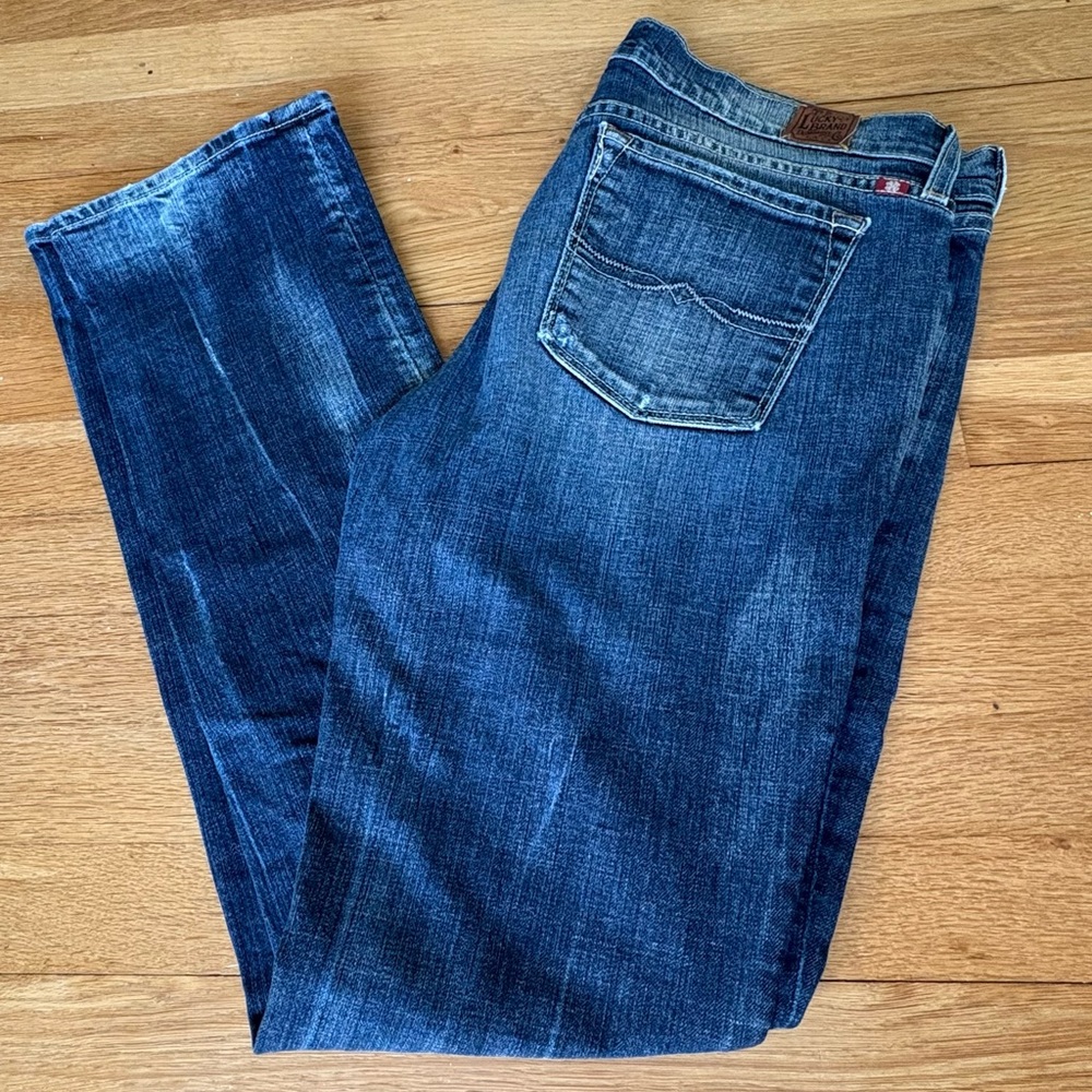 Lucky Brand Jeans Dark Wash Distressed 12